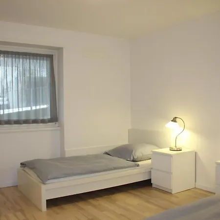Appartement Rose Gialla Firsia Garten Eg Colico