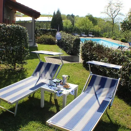 Rose Gialla Firsia Garten Eg Appartement Colico