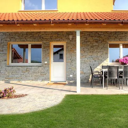 Rose Gialla Firsia Garten Eg Colico